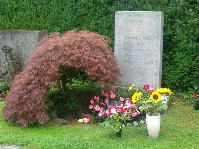 grave epitaph memorial