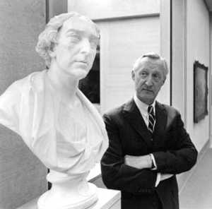 1. Carl Jung: One hundred intelligent people together in a room only makes one big idiot. 1 000 mellon 1