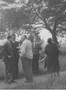Suzanne Gieser -Dream Symbols of the Individuation Process- Introduction 10 Participants at Bailey Island. Jung with first on the left Eugene Henley and second on the left Fowler McCormick